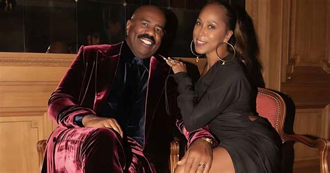 Aug 29, 2023 ... Comedian and actor Steve Harvey has hit back at rumours his wife cheated on him with his security guard and the couple's chef.